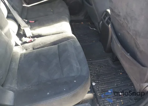 2015 Nissan Rogue Sv z USA, uszkodzony, nr VIN 5N1AT2MV0FC809028